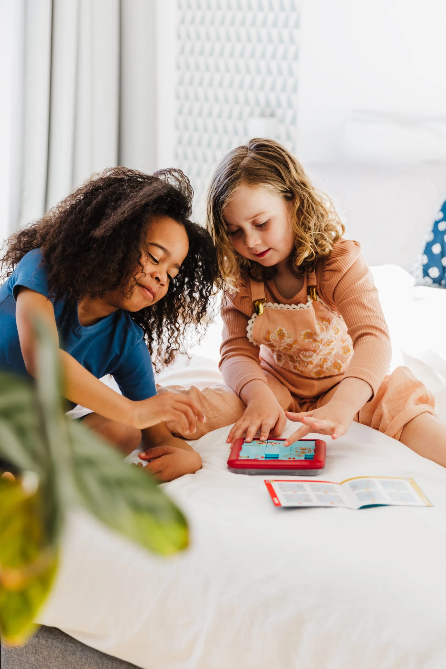 SmartGames SG428 Robot Factory Denkspel Puzzelspel - Afbeelding 2