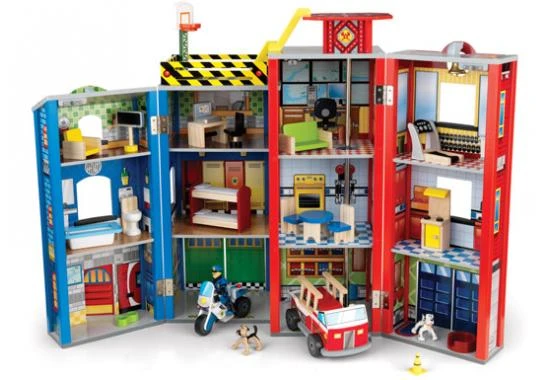 Houten Speelgoedset Voor Grote Kleine Helden